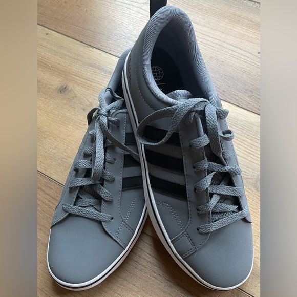 ADIDAS NWOT sneakers - Picture 3 of 9